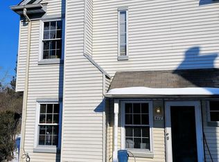 417 Stonebridge Blvd, New Castle, DE 19720