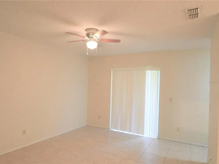 4240 Pershing Pointe Pl #2 — Photo 4