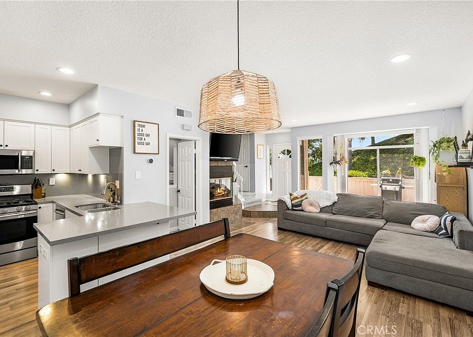 1st image of 27524 Jasmine Ave