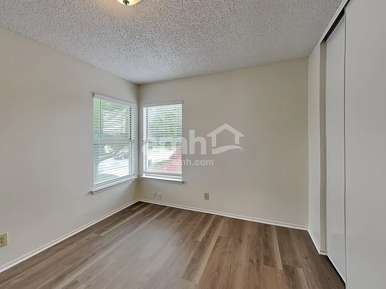 4531 Sherwood Way — Photo 14