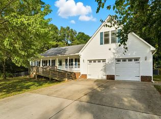 1037 Olive Dr, Garner, NC 27529