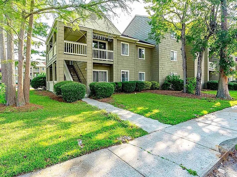 1st image of 251 Myrtle Greens Dr APT E