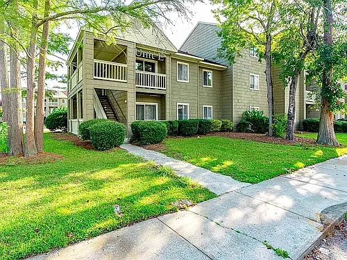 251 Myrtle Greens Dr #E Photo 1