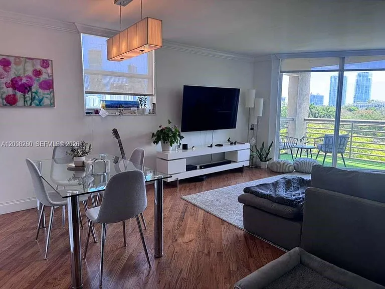 2400 SW 3rd Ave #601 — Photo 7