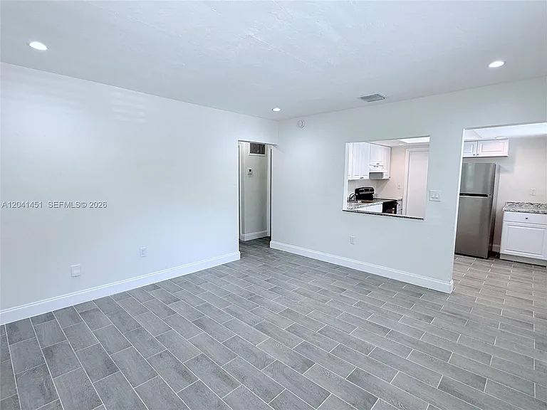 2470 NE 182nd Ter #1 — Photo 15