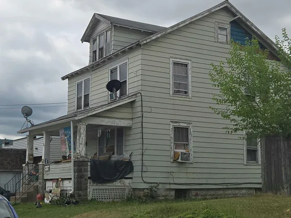 709 Wildwood Blvd, Williamsport, PA 17701