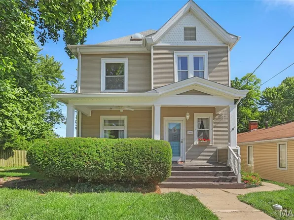 2408 Edwards St, Alton, IL 62002
