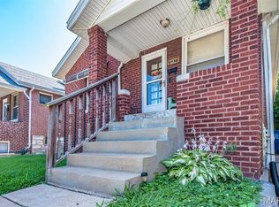 5930 Wanda Ave, Saint Louis, MO 63116