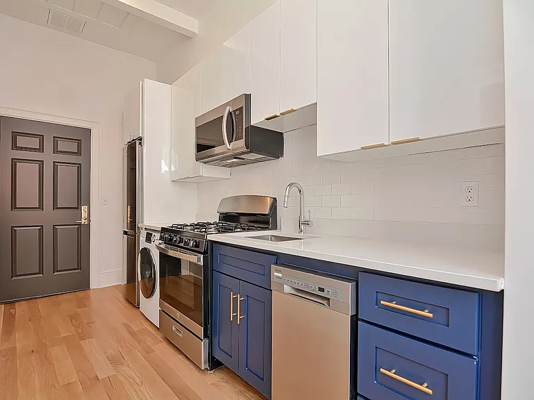 244 Weybosset St — Photo 17