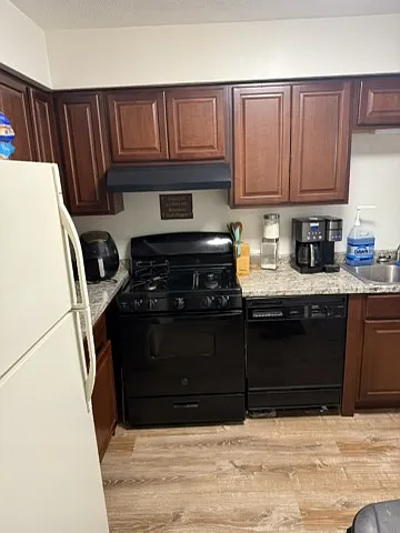 10363 Balsam Ln — Photo 10