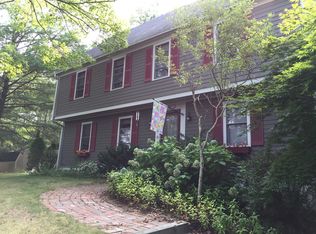 21 Old Barn Rd, Plymouth, MA 02360