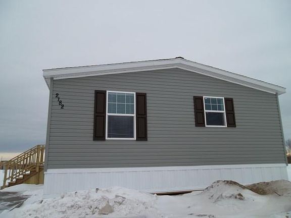 3rd image of 1585 Ray Blvd #747
