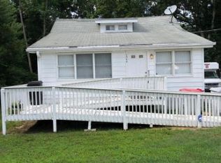 1304 Garrison Rd, Vineland, NJ 08360