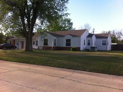 5833 NW 57th St, Warr Acres, OK, 73122