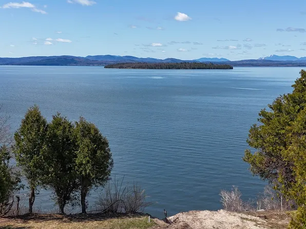 41 Lake Drive, South Hero, VT 05486