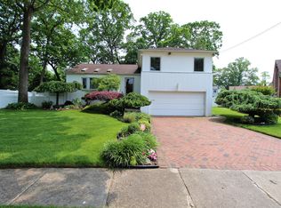 2641 Southard Ave, Oceanside, NY 11572