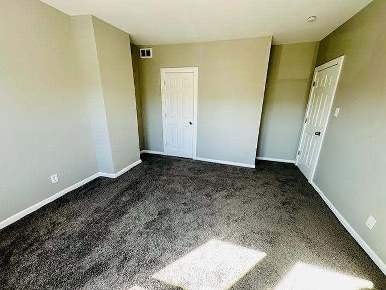 2634 Lawrence St — Photo 13