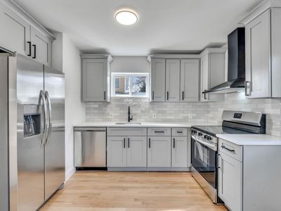 54 Ocean Avenue, Hampton Bays, NY, 11946