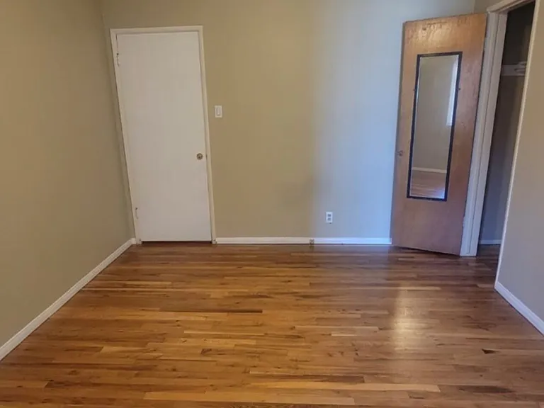 8059 Van Noord Ave — Photo 3