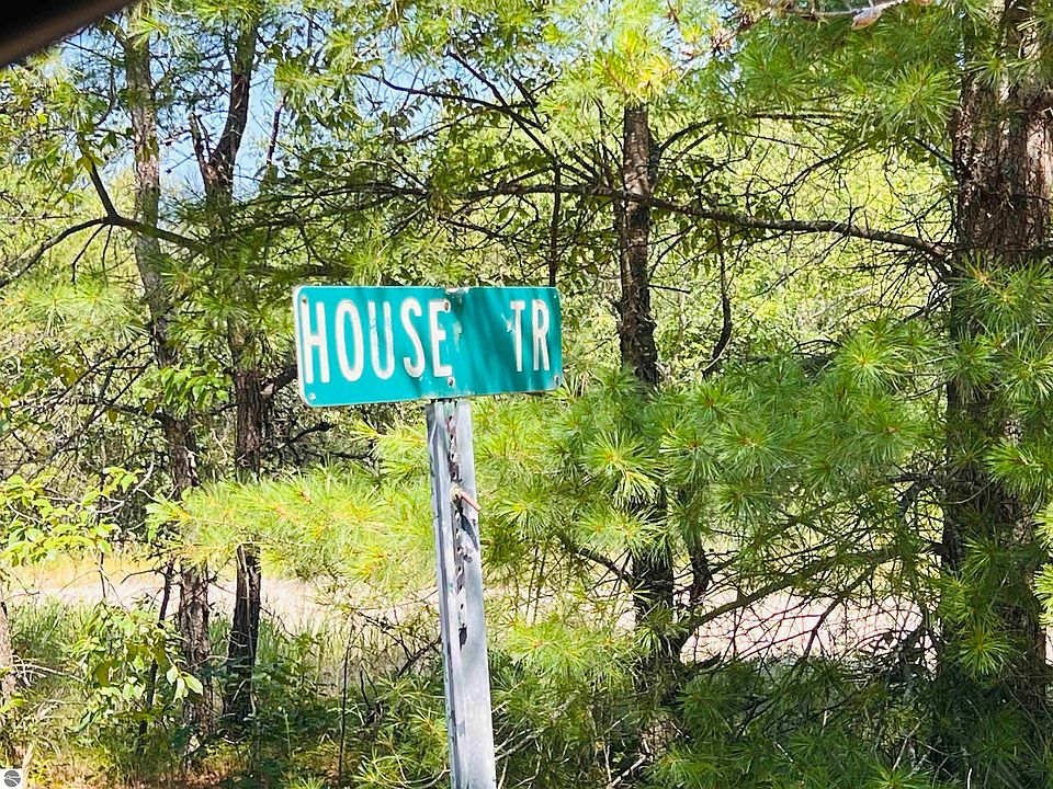 1st image of 9401 House Trl
