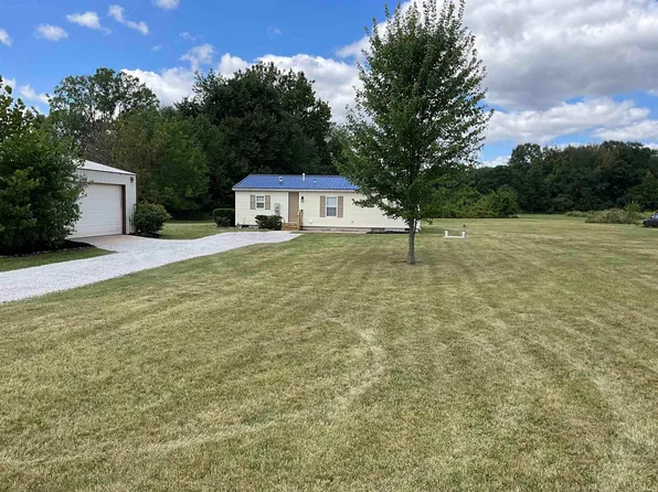 7855 N 450w Rd W, Wawaka, IN 46794