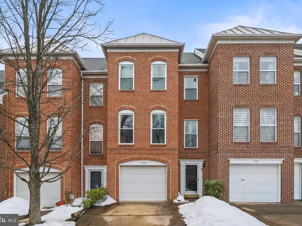 1705 Blue Flint Ct, Reston, VA 20190