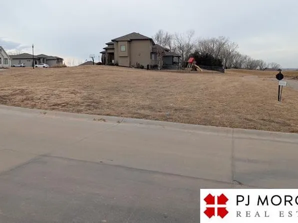 1651 E Ridge Way, Ashland, NE 68003