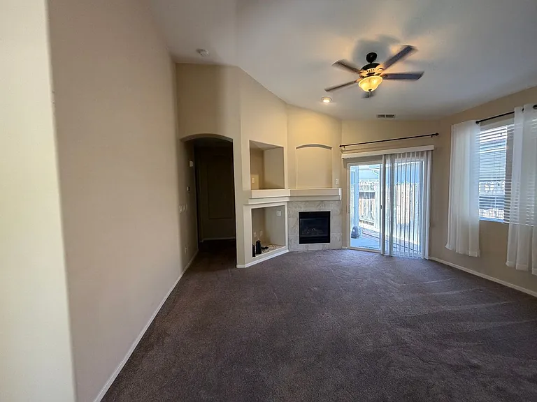 9741 Ripple Way — Photo 5