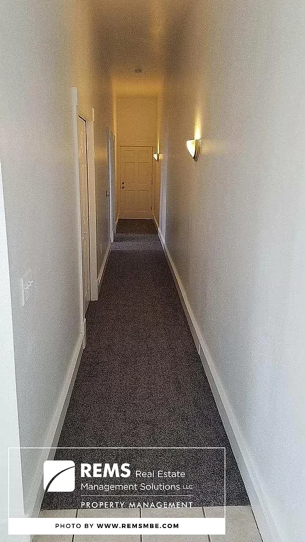 200 Ash Street — Photo 2