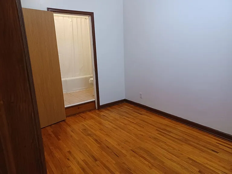 616 Front St — Photo 17