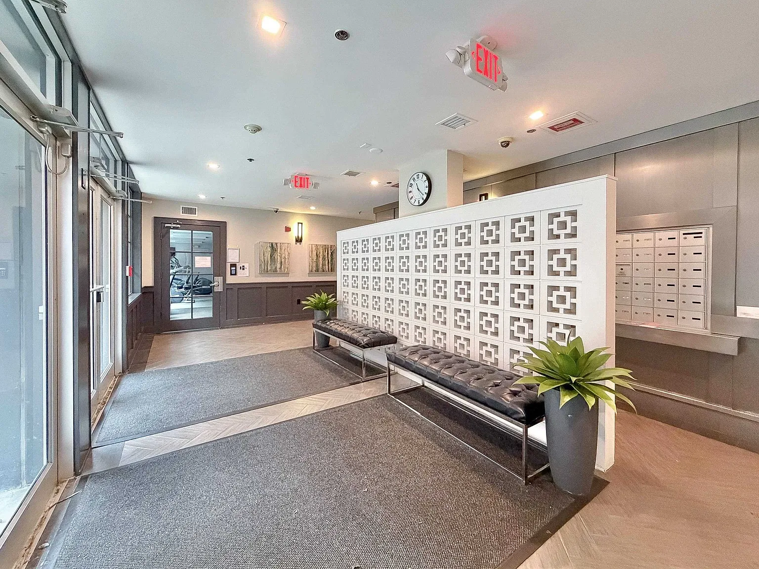 2 bed, 2.0 bath, $4,750 — Photo 3