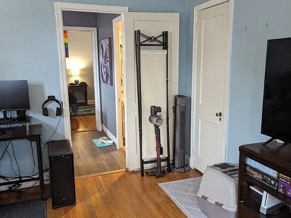 living/ office space