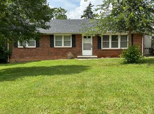 3022 Sleepy Ridge Dr, Bedford, VA 24523