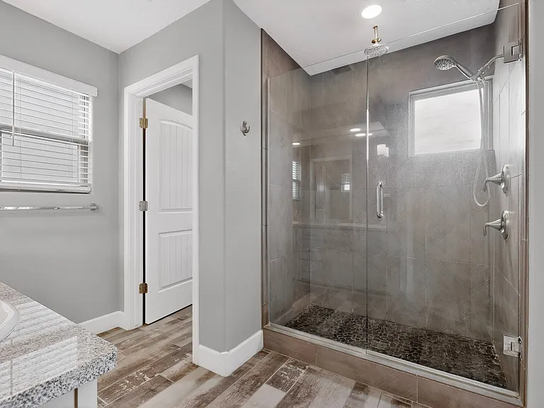 5603 Linq Ct NE — Photo 24