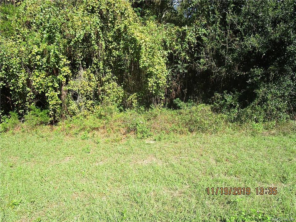 1st image of 8821 N Upland Dr