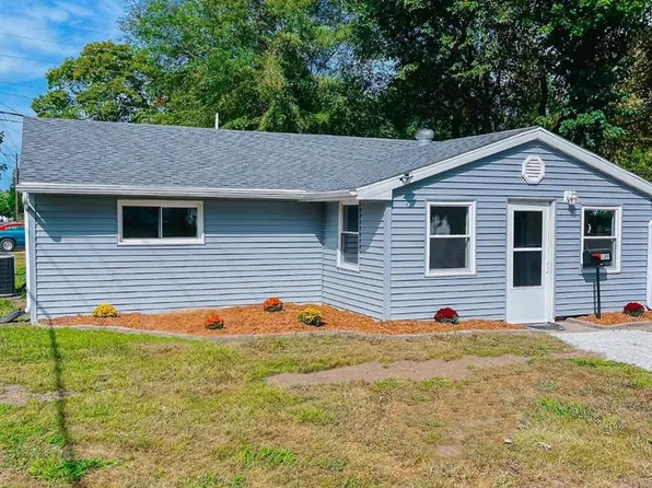 309 Pennsylvania Ave, South Roxana, IL 62087