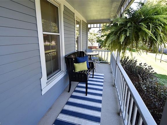 3rd image of 50 Hudson Common Dr