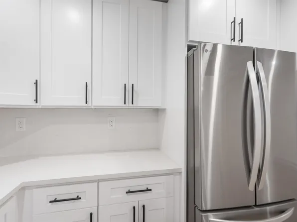 311 61st Street image 6 of 32