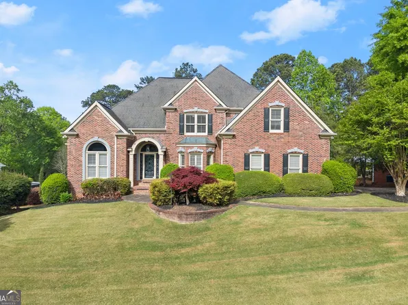 1043 Towne Lake Hls E, Woodstock, GA 30189