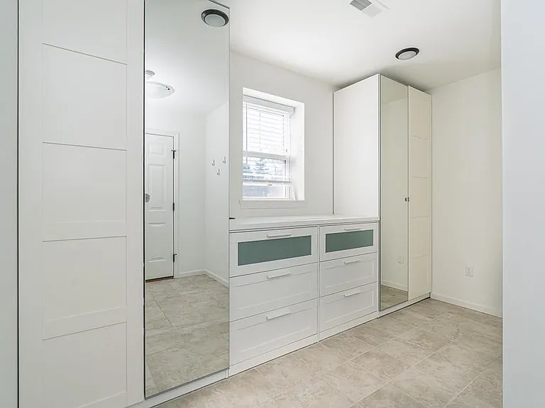 4637 Bradley Cir — Photo 23