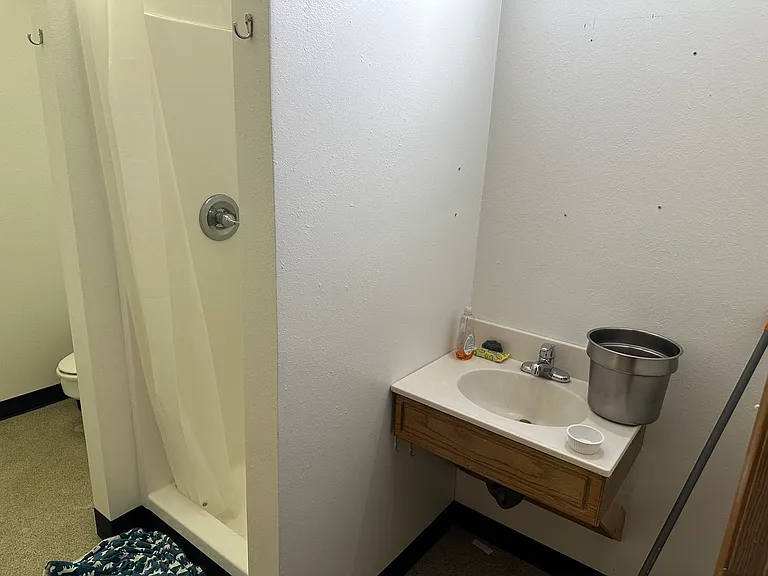 205 S Willow St #1 — Photo 22