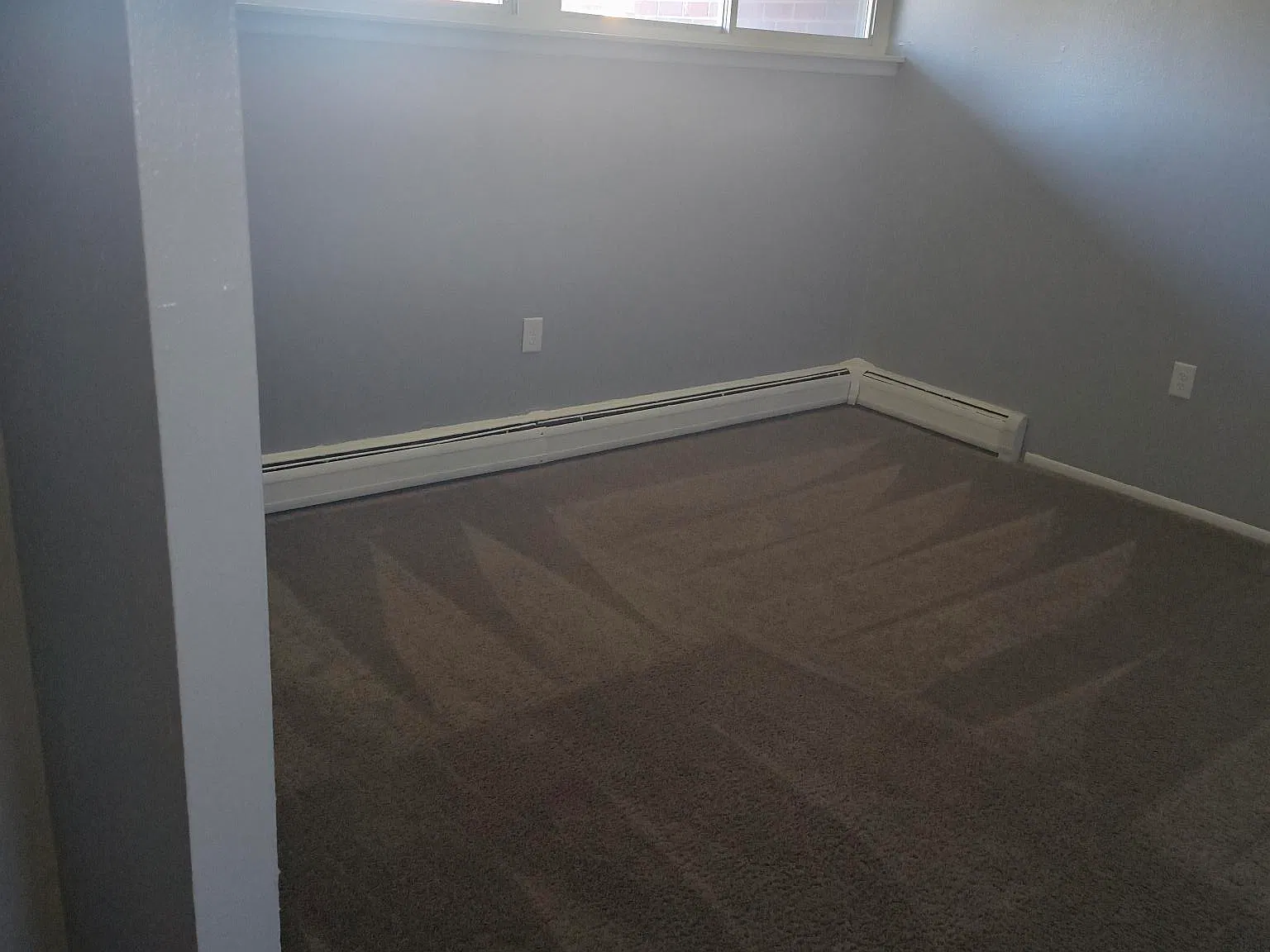 2 bed, 860 sqft, $1,050 — Photo 4