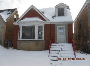 5925 N Sacramento Ave, Chicago, IL 60659