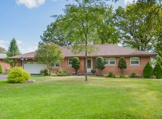 6N541 Baker Dr, Itasca, IL 60143