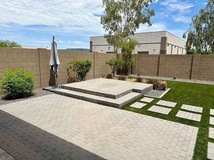 2930 E Sunland Ave — Photo 33