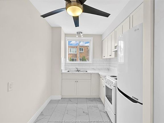 4th image of 2490 Rivard Ave #2486