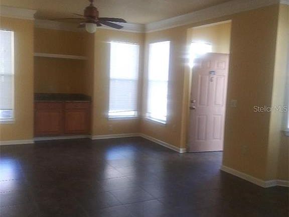 2nd image of 10418 Villa View Cir #10418