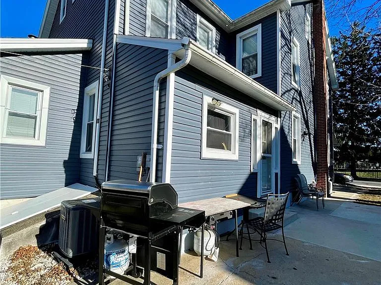 144 Howertown Rd — Photo 6