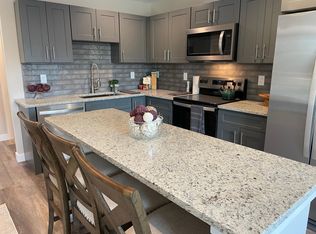 5 Stockyard Dr, Windham, ME 04062