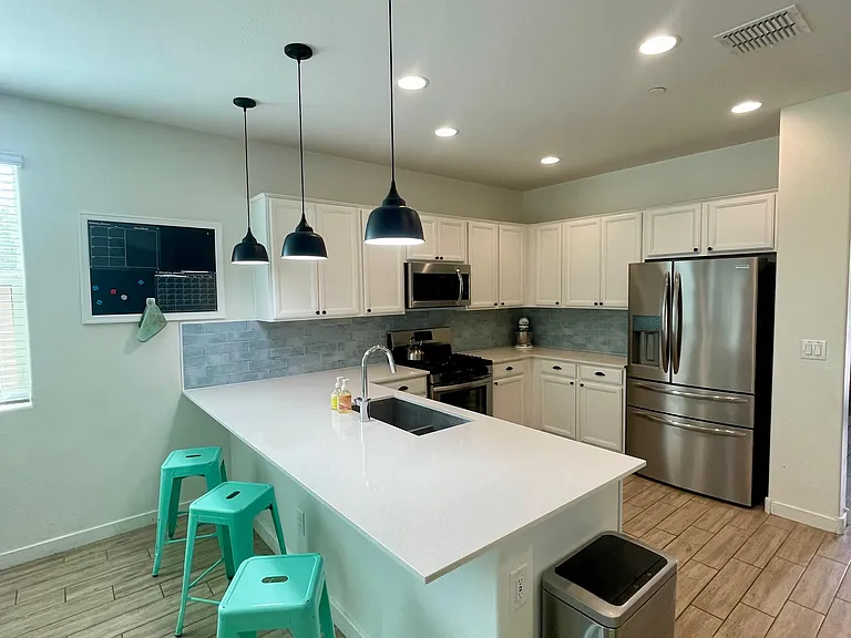12516 W Calle De Sol — Photo 14